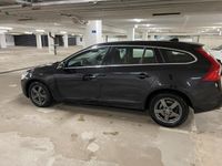 begagnad Volvo V60 D2 Powershift Momentum Euro 5