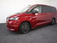 Begagnad VW Multivan Life 218 HK (160 kW) 2022 Röd Van