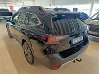 begagnad Subaru Outback 2.5 Adventure 4WD Aut Drag M&K Vhjul
