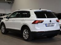 begagnad VW Tiguan 1.5 T P-VÄRME DRAG B-KAM ACTIVE INFO 1ÄGARE 2021, SUV
