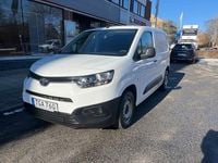 Begagnad Toyota Proace City City 102 HK (75 kW) 2021 Vit Minibuss