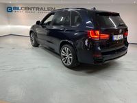 begagnad BMW X5 xDrive30d Pano M Sport Drag 360 kam H&K ljud