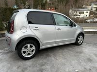 begagnad VW e-up! - Bra utrustad - S+V Däck