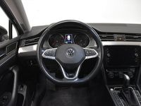 begagnad VW Passat 2.0 TDI Aut R-Line Skinn/Alcantara D-Värm