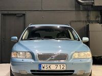 begagnad Volvo V70 2.4 Facelift Automat Dragkrok Besiktigad Välskött