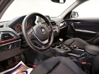 begagnad BMW 118 5-door Manual Sport Line 143hk