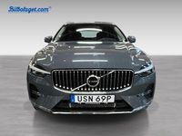 Begagnad Volvo XC60 Core 355 HK (261 kW) 2023 Grå SUV