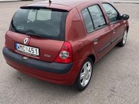 begagnad Renault Clio R.S. 5-dörra Halvkombi 1.4 Euro 4