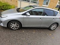 Begagnad Toyota Auris 132 HK (97 kW) 2013