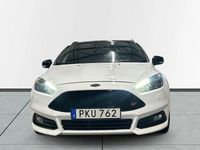 Begagnad Ford Focus ST 185 HK (136 kW) 2017 Vit Kombi