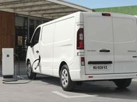 Ny Renault Trafic 2025 Minibuss