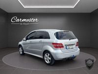 Begagnad Mercedes B200 140 HK (102 kW) 2008 Silver Minibuss