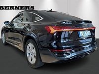 Begagnad Audi Q8 Sportback e-tron Proline 250 kW (340 HK) 2023 Mytsvart metallic SUV