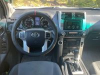 begagnad Toyota Land Cruiser 150 topp stick