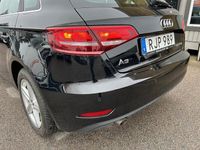 begagnad Audi A3 30 TFSI S-Tronic Aut *MELLANDAGSFYND*Proline Edition