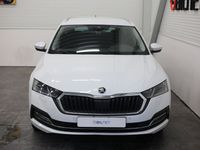 begagnad Skoda Octavia Kombi iV Euro 6 Värmare Kamera DCC