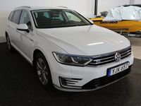 begagnad VW Passat Variant GTE Plug-In Dragkrok Nyservad ACC