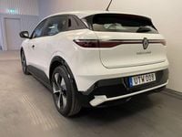 Begagnad Renault Mégane IV Equilibre 97 kW (132 HK) 2022 Vit Halvkombi
