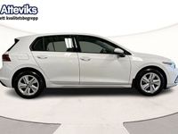 begagnad VW Golf VIII 1,0 TSI 110 Hk P-sensorer 2023