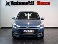 Begagnad Hyundai i20 84 HK (61 kW) 2016 Blå Halvkombi
