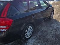 Begagnad Kia Ceed Sportswagon 128 HK (94 kW) 2011 Kombi