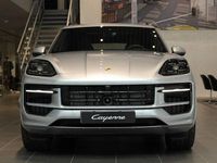 Begagnad Porsche Cayenne 305 HK (224 kW) 2025 Dolomite silver metallic SUV