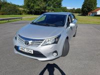 Begagnad Toyota Avensis Edition 124 HK (91 kW) 2015 Silver Kombi
