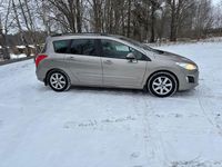 Begagnad Peugeot 308 SW 2011 Kombi