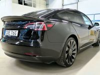begagnad Tesla Model 3 Performance 513hk / Autopilot