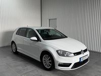Begagnad VW Golf VII 105 HK (77 kW) 2015 Vit Halvkombi