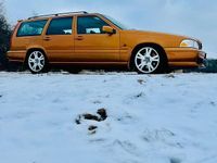 Begagnad Volvo V70 240 HK (176 kW) 1998 Saffran Kombi