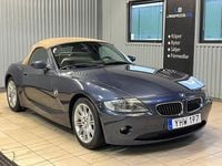 Begagnad BMW Z4 170 HK (125 kW) 2004 Blå Cab