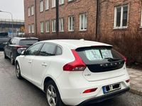 begagnad Volvo V40 toppskick, välskött, felfri, bra utrustning