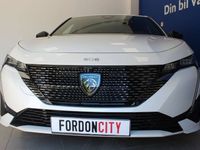 Begagnad Peugeot 308 GT 131 HK (96 kW) 2022 Vit Halvkombi