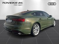 Begagnad Audi A5 Sportback S-Line 265 HK (194 kW) 2023 Grön Halvkombi