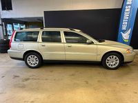 Begagnad Volvo V70 170 HK (125 kW) 2005 Ljusbrun Kombi