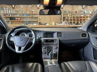 begagnad Volvo V60 D5 AWD Geartronic Summum Euro 5