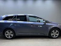 Begagnad Toyota Avensis Edition 147 HK (108 kW) 2014 Mörkblå (blå) Kombi