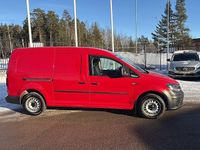 Begagnad VW Caddy Maxi 102 HK (75 kW) 2017 Röd Minibuss