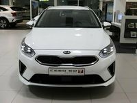 Begagnad Kia Ceed Sportswagon Advance 141 HK (103 kW) 2020 Vit Kombi