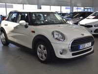 Begagnad Mini ONE Pepper 102 HK (75 kW) 2016 Vit Halvkombi