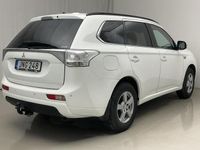 begagnad Mitsubishi Outlander P-HEV 2.0 4WD 2014, SUV