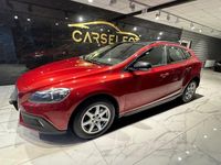 Begagnad Volvo V40 CC Summum 150 HK (110 kW) 2014 Röd Kombi