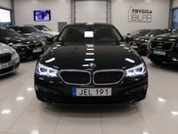 begagnad BMW 530 e iPerformance Sedan B-kamera GPS läder Sport Line