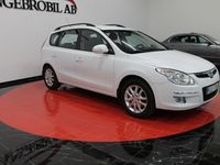 begagnad Hyundai i30 cw 2.0 CRDi(140hk) Ny bes Drag