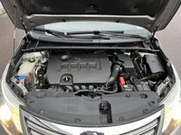 begagnad Toyota Avensis Kombi 1.8 Valvematic Euro 5