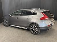 Begagnad Volvo V40 CC Summum 150 HK (110 kW) 2019 Grå Kombi