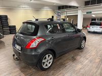 Begagnad Suzuki Swift 94 HK (69 kW) 2010 Grå Halvkombi