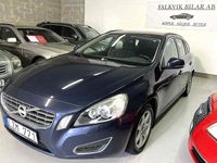 Begagnad Volvo V60 Momentum 163 HK (119 kW) 2011 Blå Kombi