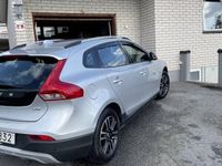 begagnad Volvo V40 CC D2 Momentum Euro 6